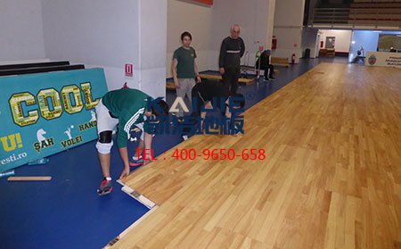 專用體育館運(yùn)動木地板龍骨結(jié)構(gòu)的重要性-運(yùn)動木地板