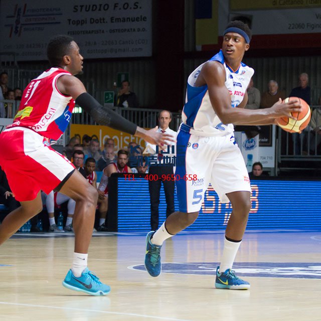 籃球運(yùn)動地板比家用木地板好？-籃球木地板質(zhì)量