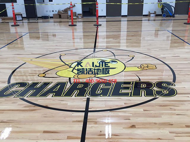 籃球地板價(jià)格,體育運(yùn)動(dòng)木地板,室內(nèi)運(yùn)動(dòng)木地板價(jià)格,凱潔運(yùn)動(dòng)木地板