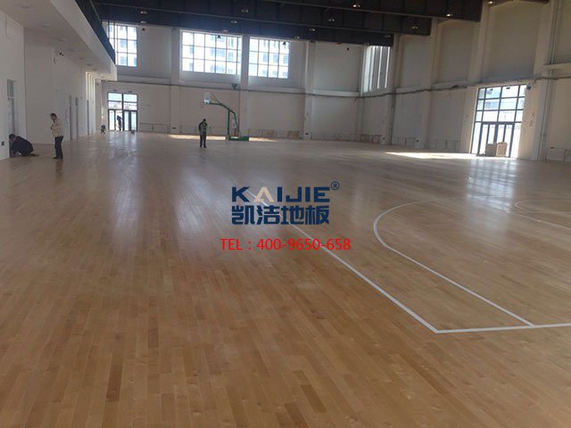 籃球館專用地板,籃球地板價(jià)格,體育運(yùn)動木地板廠家,凱潔地板
