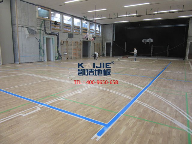 體育運動木地板保養(yǎng),籃球場木地板專用保養(yǎng),運動木地板廠家