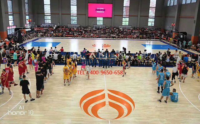 籃球館專用運(yùn)動木地板廠家——凱潔地板