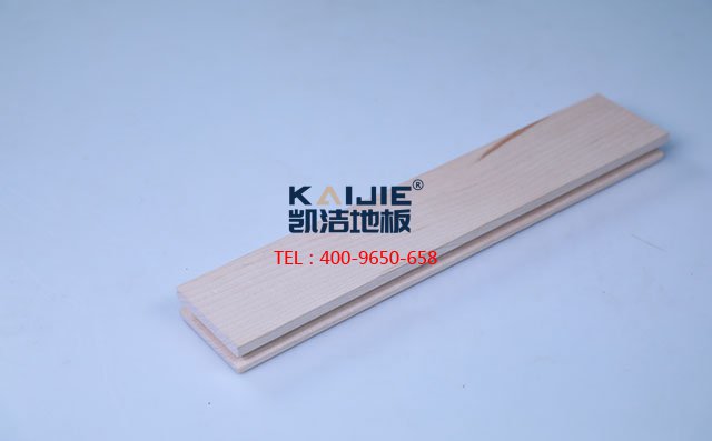 北美楓木運(yùn)動(dòng)木地板廠(chǎng)家——?jiǎng)P潔運(yùn)動(dòng)木地板