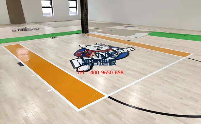 祈園文化創(chuàng)意小鎮(zhèn)籃球館運(yùn)動(dòng)木地板項(xiàng)目——?jiǎng)P潔運(yùn)動(dòng)木地板