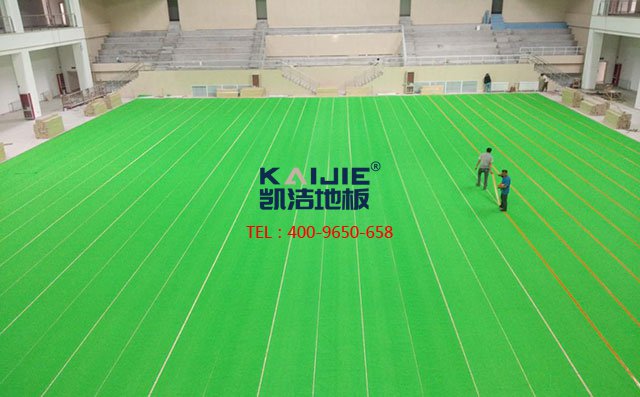 專用體育館運(yùn)動(dòng)木地板的防潮處理——?jiǎng)P潔運(yùn)動(dòng)木地板
