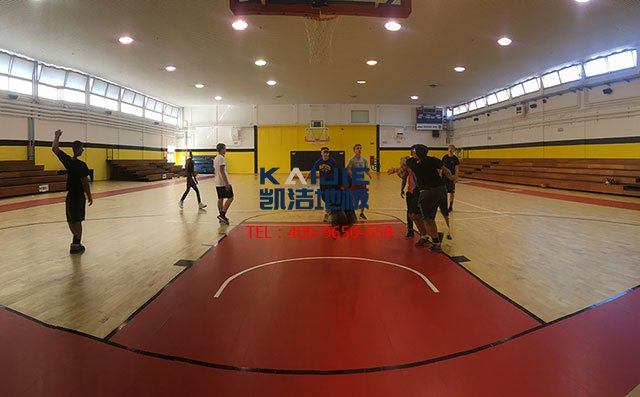 為什么大家都喜歡鋪裝實(shí)木運(yùn)動(dòng)地板——?jiǎng)P潔地板