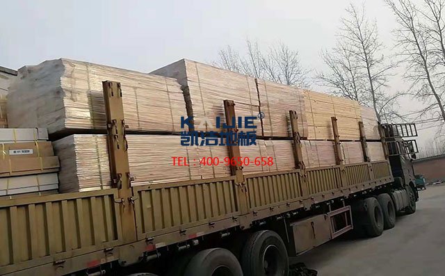 浙江寧波大型體育館運(yùn)動(dòng)木地板項(xiàng)目案例發(fā)貨——?jiǎng)P潔地板