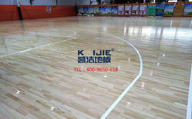 籃球木地板廠家的“內(nèi)憂外患”—籃球木地板廠家內(nèi)憂——?jiǎng)P潔地板