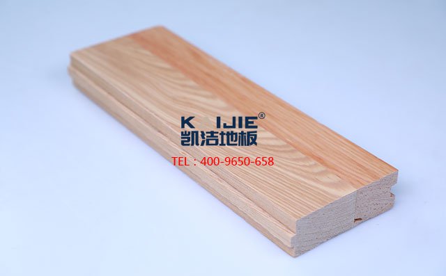 松木（落葉松）舞臺(tái)木地板——?jiǎng)P潔地板