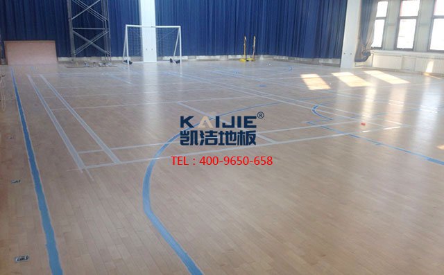 都說實木運動地板好，籃球館木地板怎么安裝呢——凱潔地板
