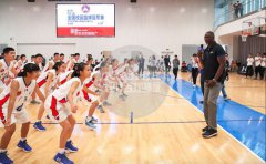 籃球館木地板怎么保養(yǎng)效果好-籃球館木地板價(jià)格