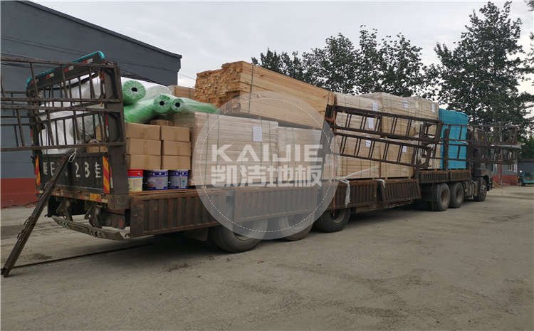 濟(jì)南第十二中學(xué)學(xué)校體育館木地板