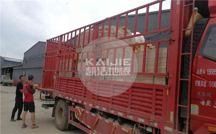 貴陽(yáng)體育館專用運(yùn)動(dòng)木地板項(xiàng)目