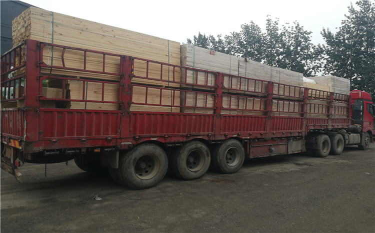 江西宜春體育館木地板項(xiàng)目