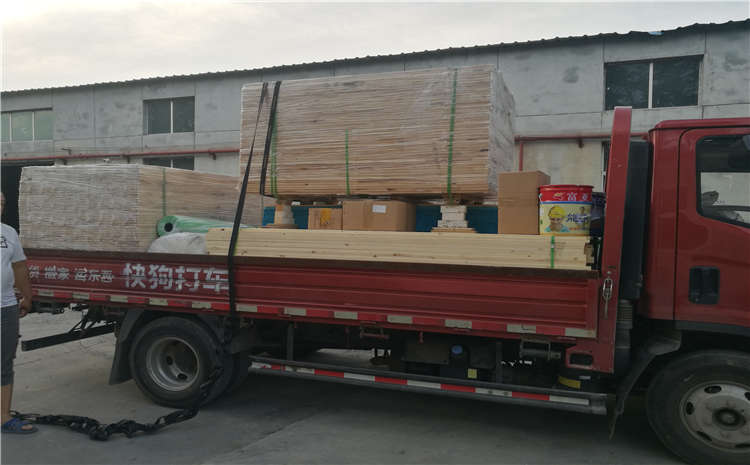 江蘇南京舞蹈室木地板項目發(fā)貨