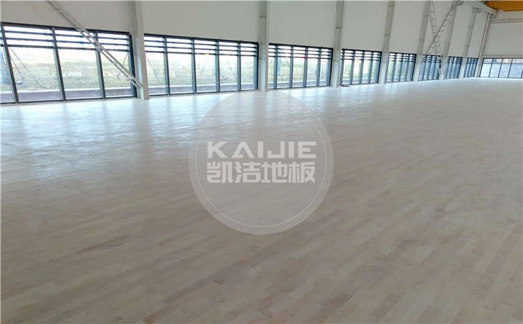 湖北武漢青山區(qū)排球館木地板項目案例