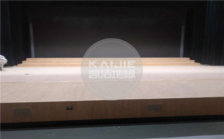 山東乳山市實(shí)驗(yàn)學(xué)校舞臺木地板項(xiàng)目