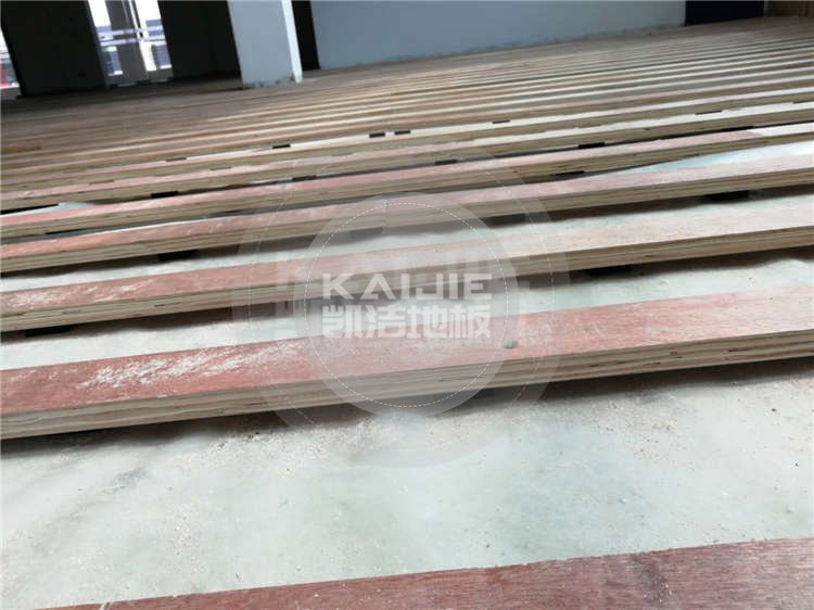 出口新加坡體育館木地板項(xiàng)目案例