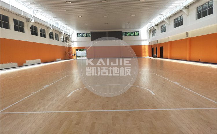 廣州天河區(qū)長大公路培訓學?；@球館木地板項目案例-凱潔籃球地板
