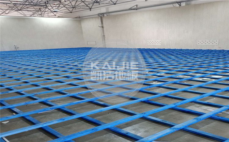山西運城財經(jīng)學(xué)校羽毛球館木地板項目案例-凱潔籃球地板
