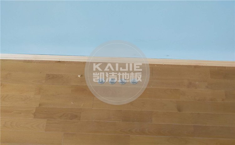 廣東佛山南海區(qū)綠電能源有限公司體育館木地板項(xiàng)目案例-凱潔籃球地板