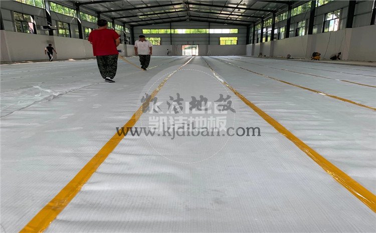 山東蘭陵代村LA動(dòng)力籃球館木地板項(xiàng)目-凱潔籃球木地板廠家