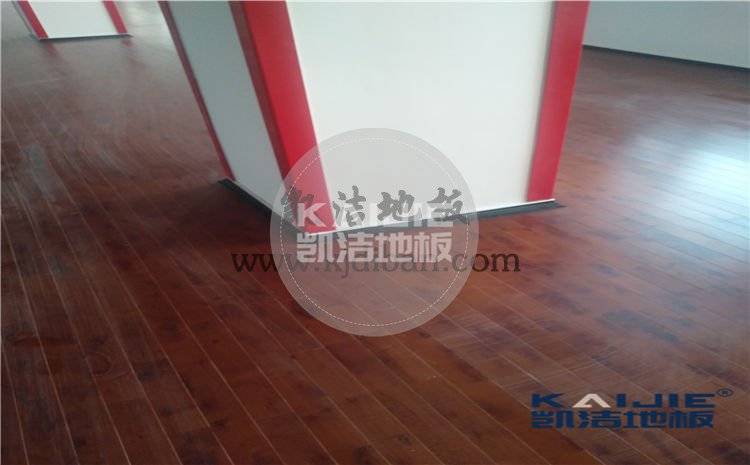 山東省萊州市中華武校體育館木地板項(xiàng)目