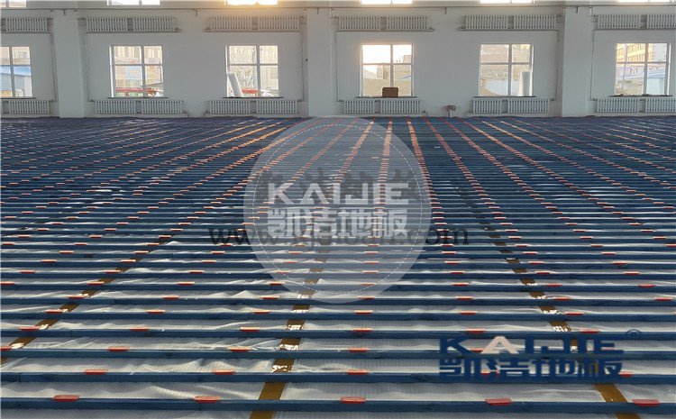 內(nèi)蒙古鄂倫春旗大楊樹林業(yè)局全民健身中心木地板案例