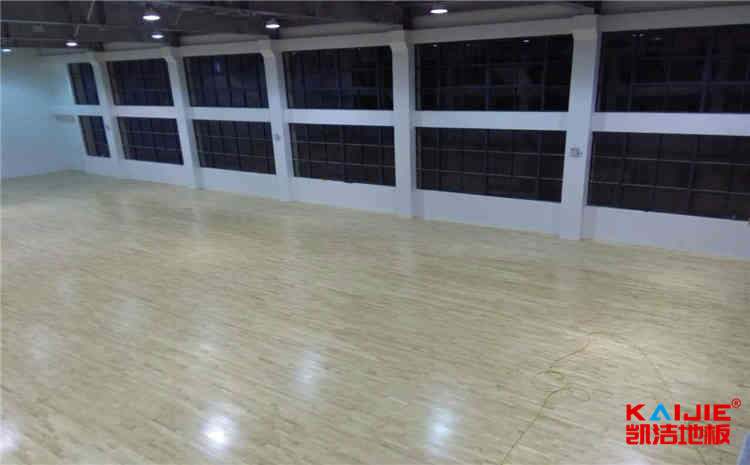 長春舞臺(tái)木地板哪家實(shí)惠