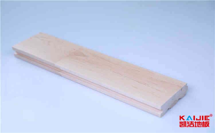 濟(jì)源籃球木地板廠家打磨翻新——?jiǎng)P潔地板