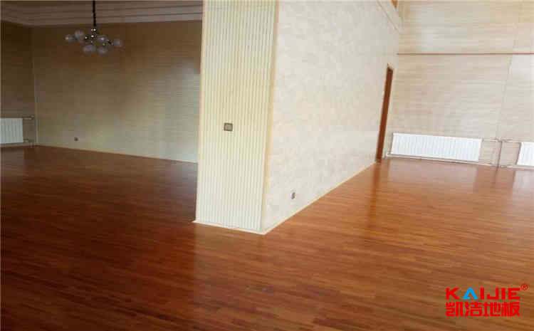 內(nèi)蒙古舞臺(tái)木地板供應(yīng)商