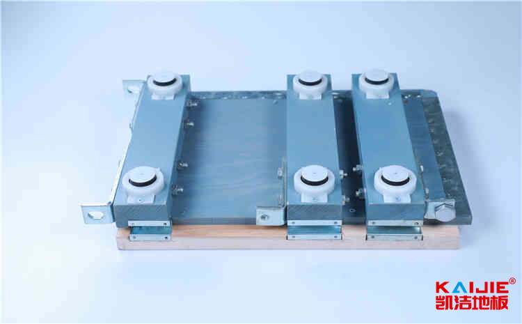 楓樺木舞臺(tái)實(shí)木地板報(bào)價(jià)