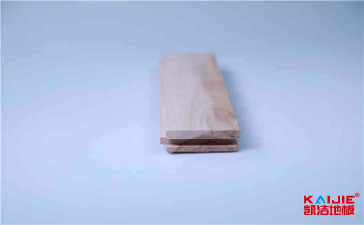 買(mǎi)木地板什么牌子的質(zhì)量好