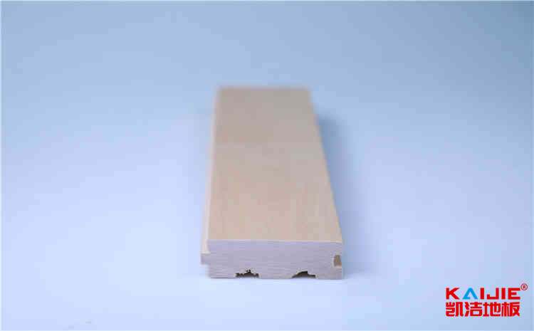 楓木運(yùn)動(dòng)地板與柞木運(yùn)動(dòng)地板區(qū)別在哪里——?jiǎng)P潔地板