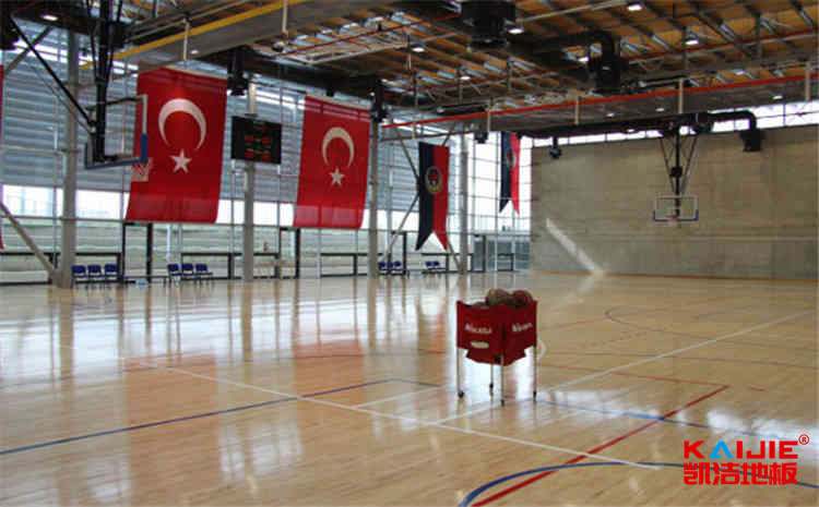 體育館木地板哪種龍骨結(jié)構(gòu)更實(shí)用——籃球場(chǎng)木地板