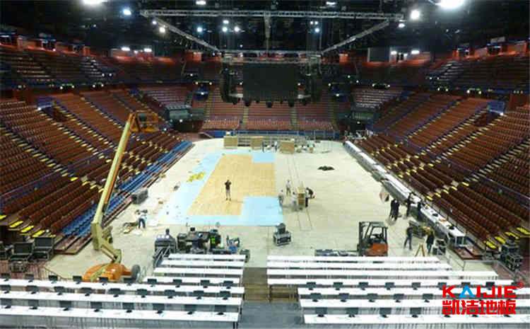 學(xué)校舞臺(tái)木地板施工