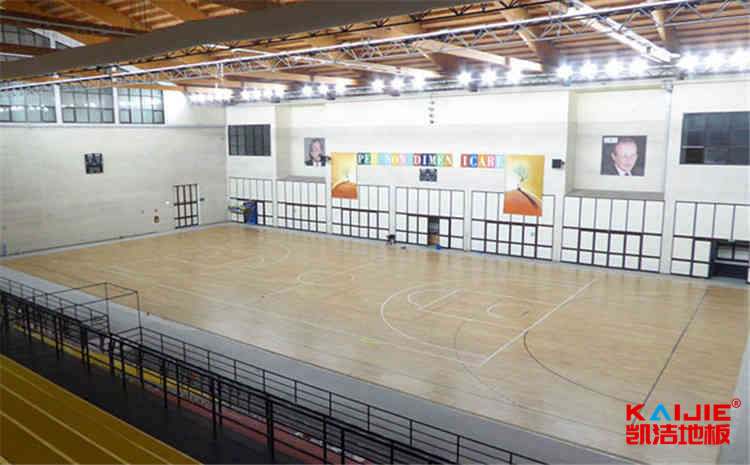 ?？谶\動木地板定制