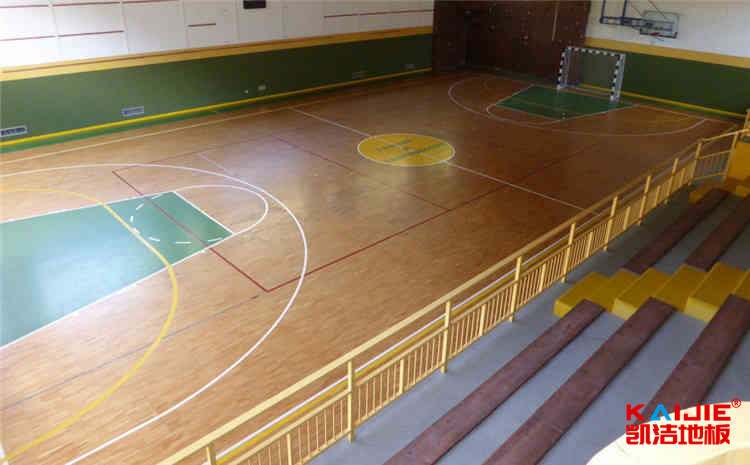 專業(yè)的木地板籃球場安裝工藝（專業(yè)籃球場木地板施工）-凱潔地板
