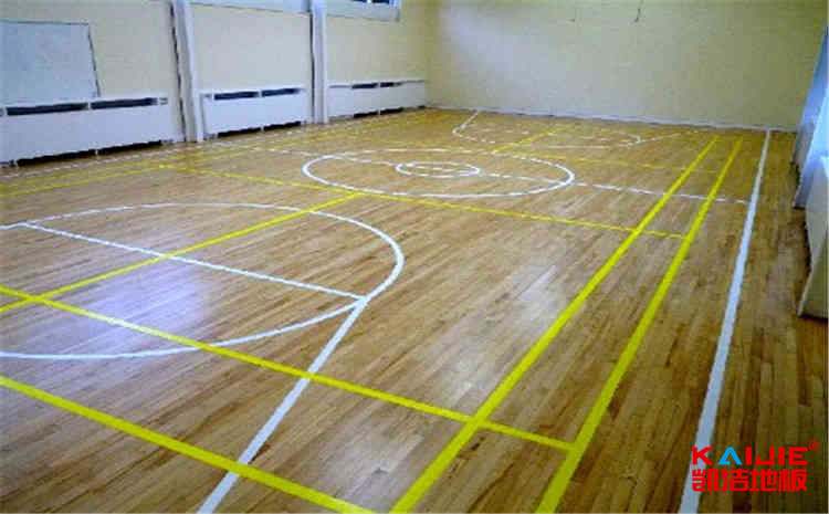 楓樺木舞臺實(shí)木地板怎么保養(yǎng)？-凱潔地板