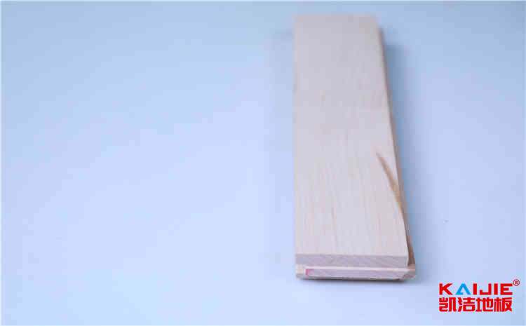 拼接板體育館實(shí)木地板怎么翻新