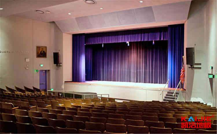 五角楓體育木地板一般多少錢？