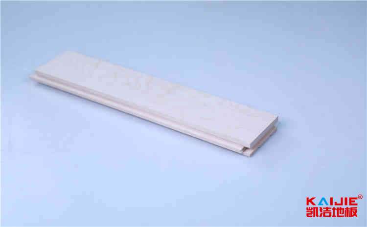 俄勒岡松體育運動地板造價是的多少？