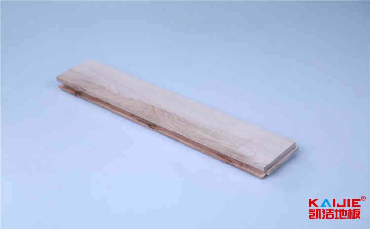 福州楓木籃球地板生產(chǎn)廠家