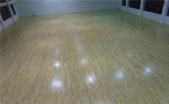 專用室內(nèi)體育館柞木地板有什么特點(diǎn)-凱潔地板