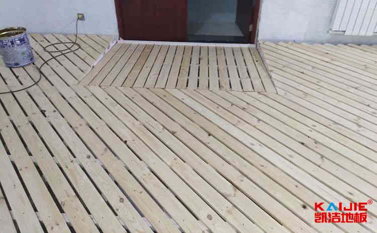 健身房專用運(yùn)動(dòng)木地板廠家——實(shí)木運(yùn)動(dòng)地板品牌