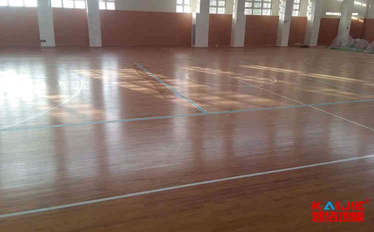 舞臺(tái)木地板為什么多選用松木——舞蹈專(zhuān)用地板