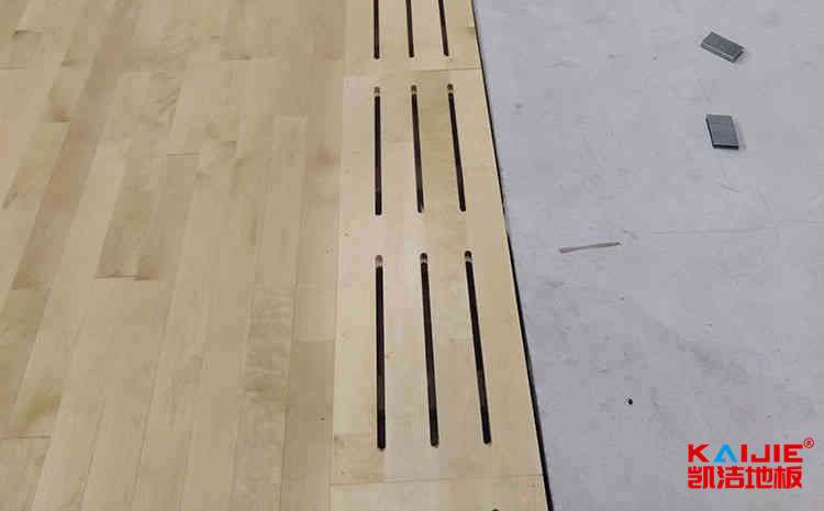 進(jìn)口運(yùn)動木地板怎么選