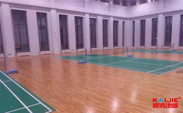 柞木實(shí)木運(yùn)動地板怎么維修？