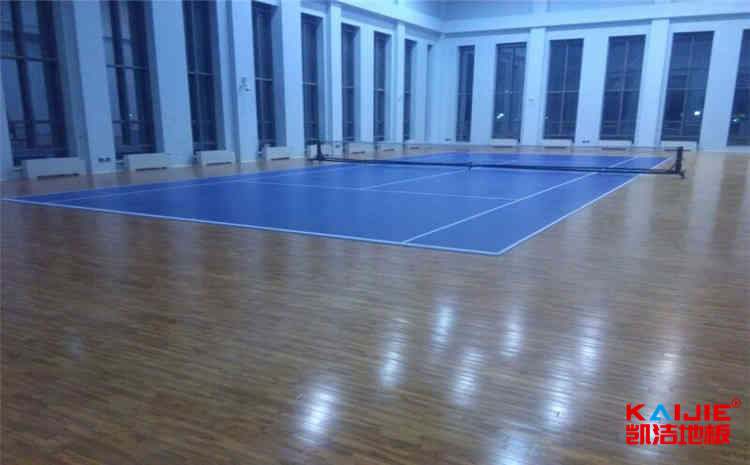 籃球場(chǎng)木地板廠家