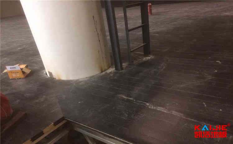 澳門運(yùn)動(dòng)木地板送貨上門